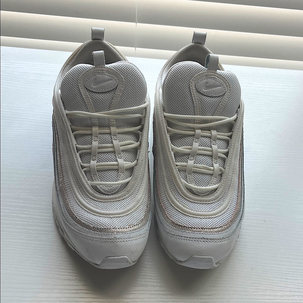 Nike Classic White Air max  Sneakers